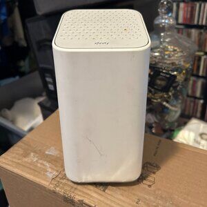 Comcast XFinity XB7-T GIGABIT WiFi Modem Router w. cord WORKS